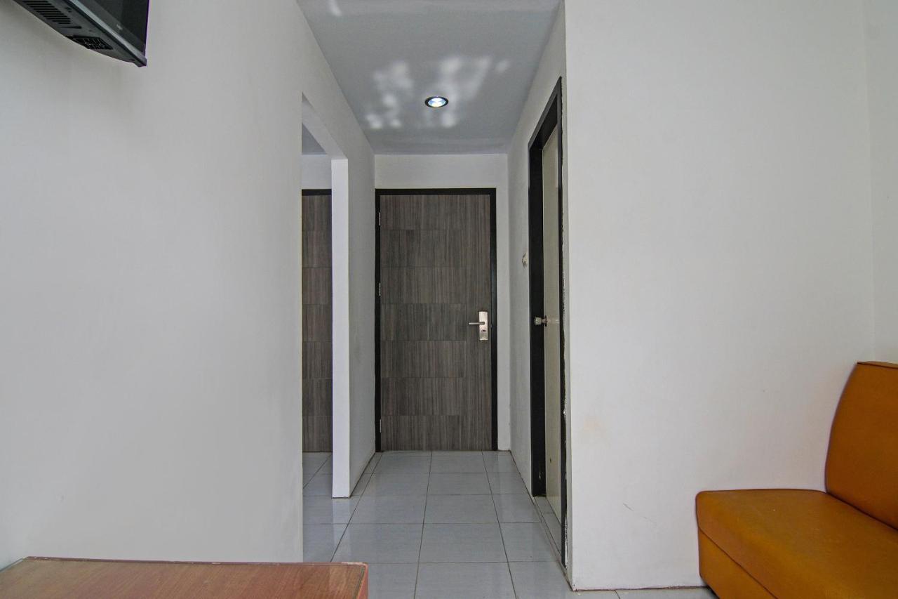 Oyo 92300 Koala House Hotell Pakanbaru Exteriör bild