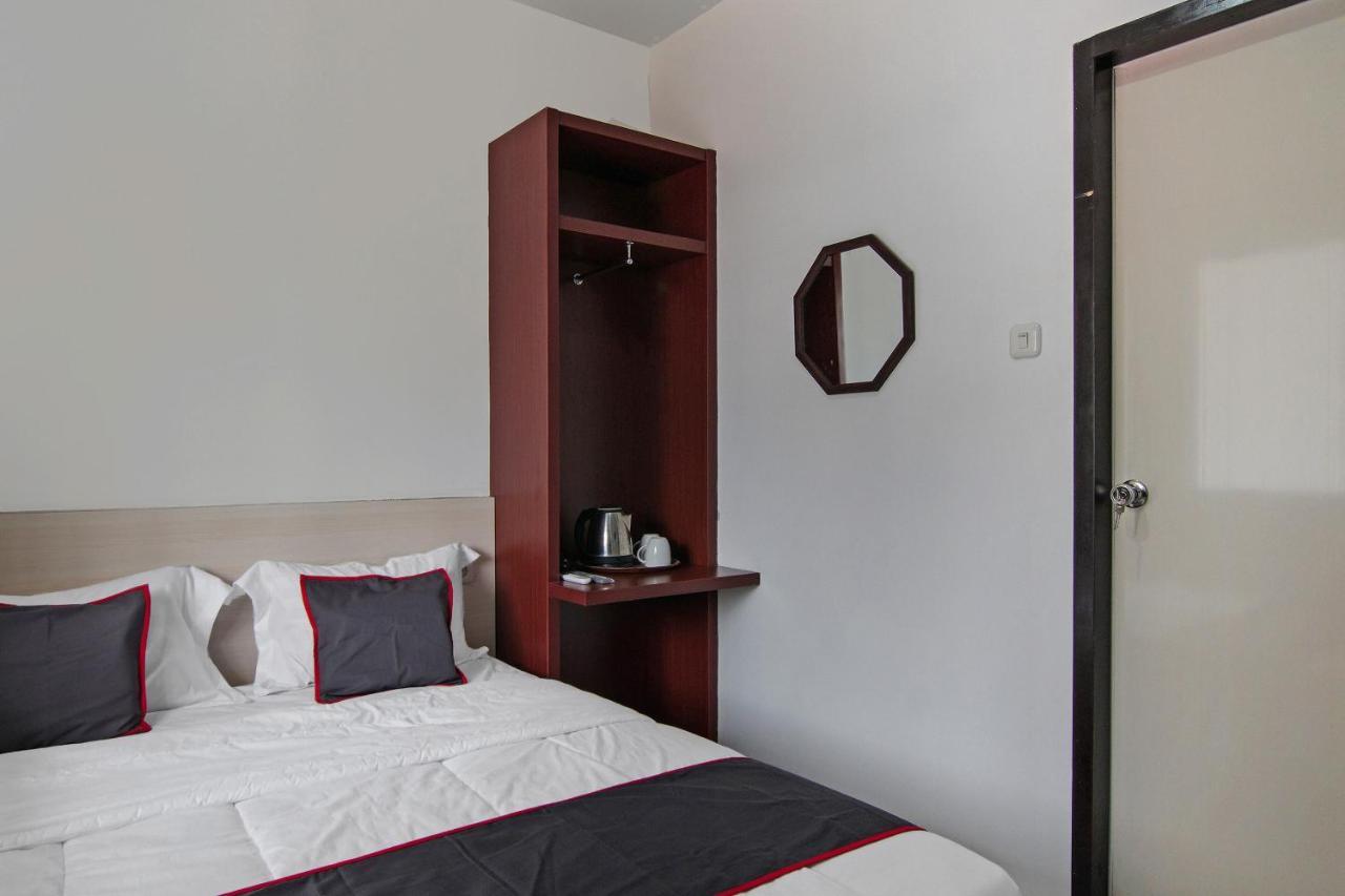 Oyo 92300 Koala House Hotell Pakanbaru Exteriör bild